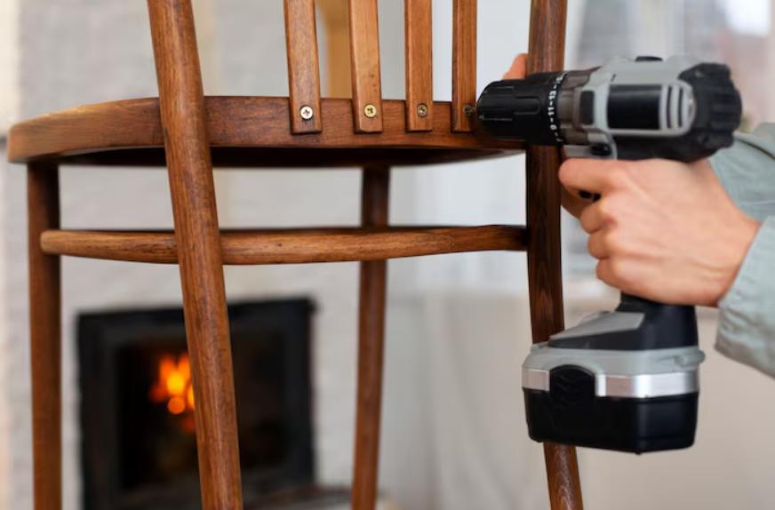 réparation de meuble en bois